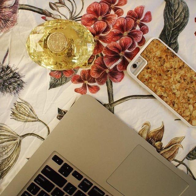 Jasmin Handyhülle – Organisch, duftend & nachhaltig | Handmade in Europa