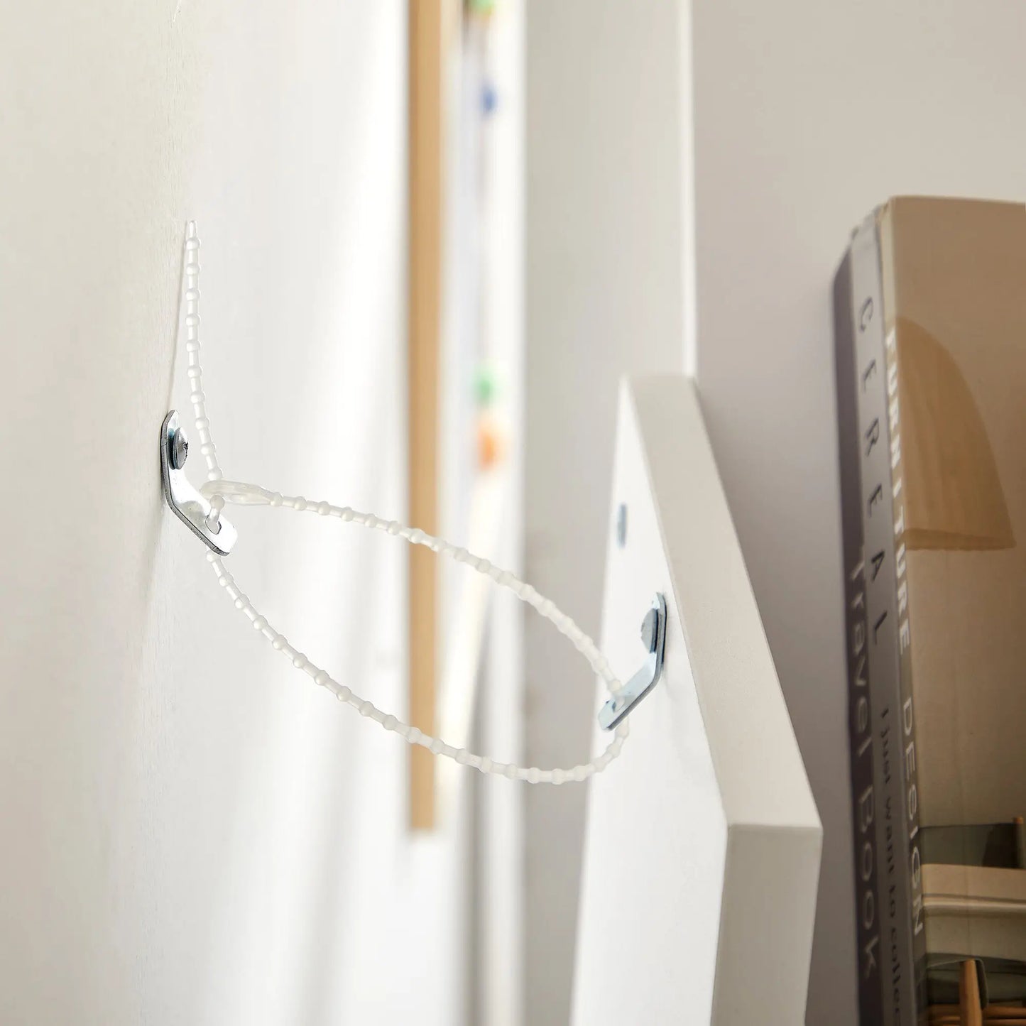 VASAGLE Tree-Shaped Bookshelf – 8 Tiers, White Wooden Shelf, Space-Saving & Modern