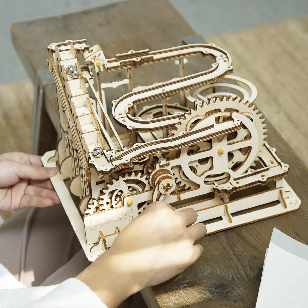 Robotime ROKR Kugelbahn Holzpuzzle – Marble Run Wasserrad 3D Bausatz für Kinder & Erwachsene