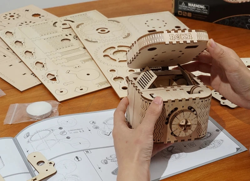 Robotime ROKR Schatztruhe Holzpuzzle – 3D DIY Treasure Box mit Zahlencode | Puzzlebox aus Holz für Kinder & Erwachsene