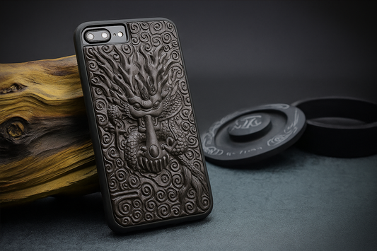 iPhone wooden case “Long Tu Teng” – Chinese dragon as 3D sandalwood relief