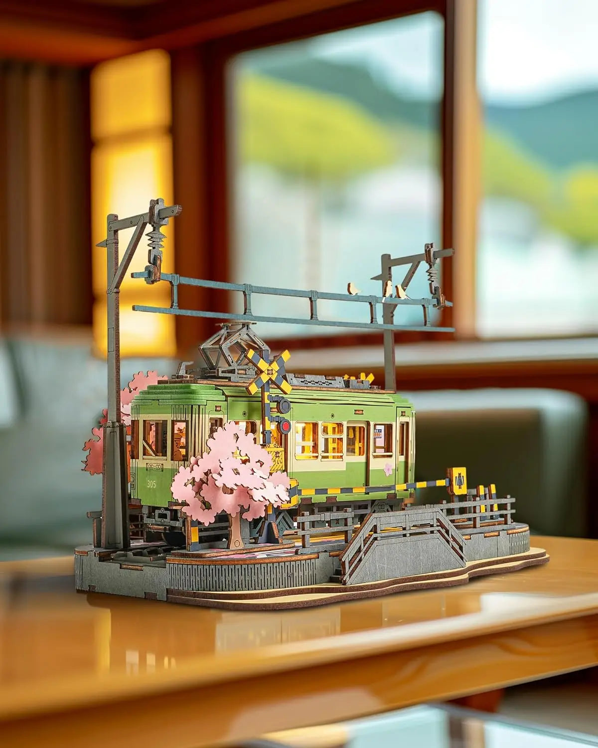 Robotime 3D Holzpuzzle Sakura Journey – Straßenbahn mit LED | DIY Modellbausatz für Kinder & Erwachsene