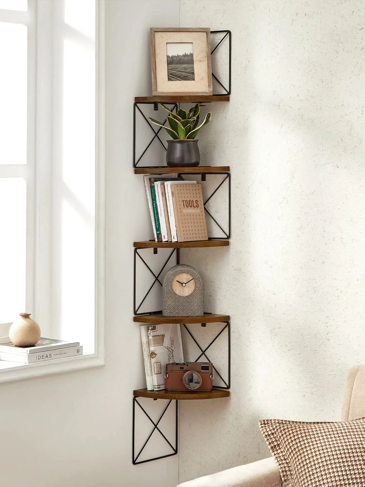 Étagère d'angle VASAGLE Zigzag – 5 niveaux, étagère murale vintage marron-noir, hauteur 127 cm